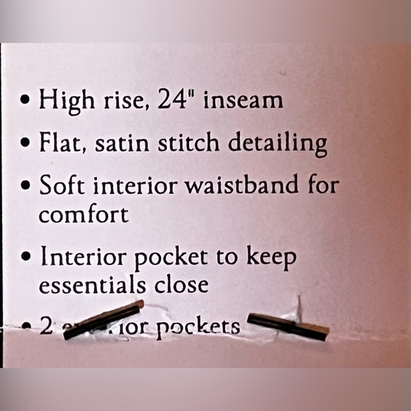 Victoria's Secret Flow On Point Leggings - Picture 10 of 11